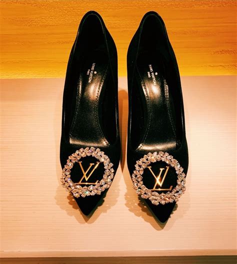 louis vuitton diamond concept store|louis vuitton heels diamonds.